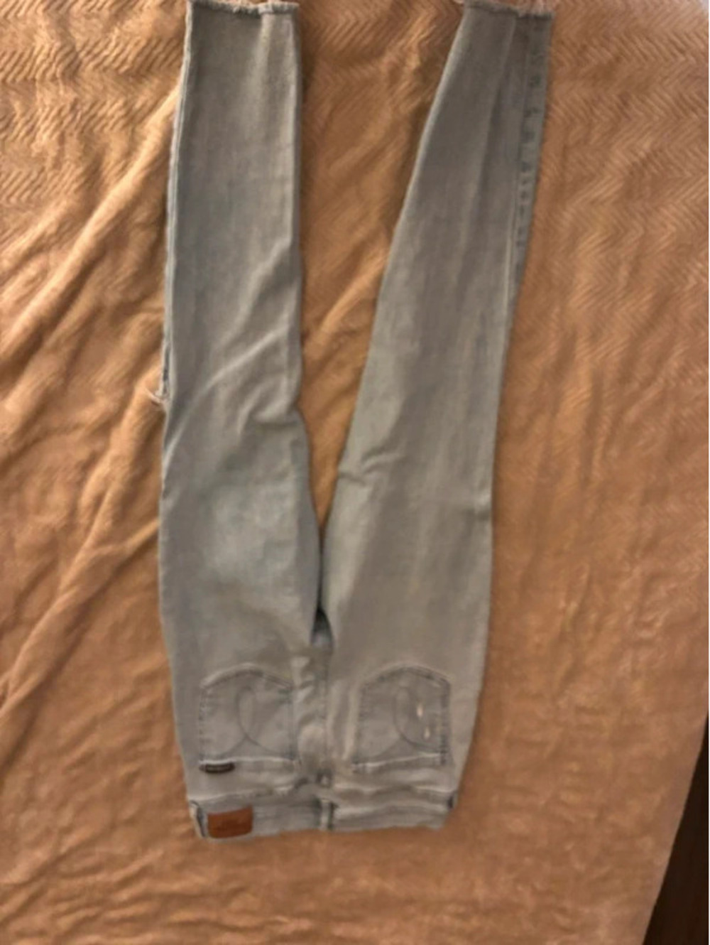 Jeans - Picture 2 of 3